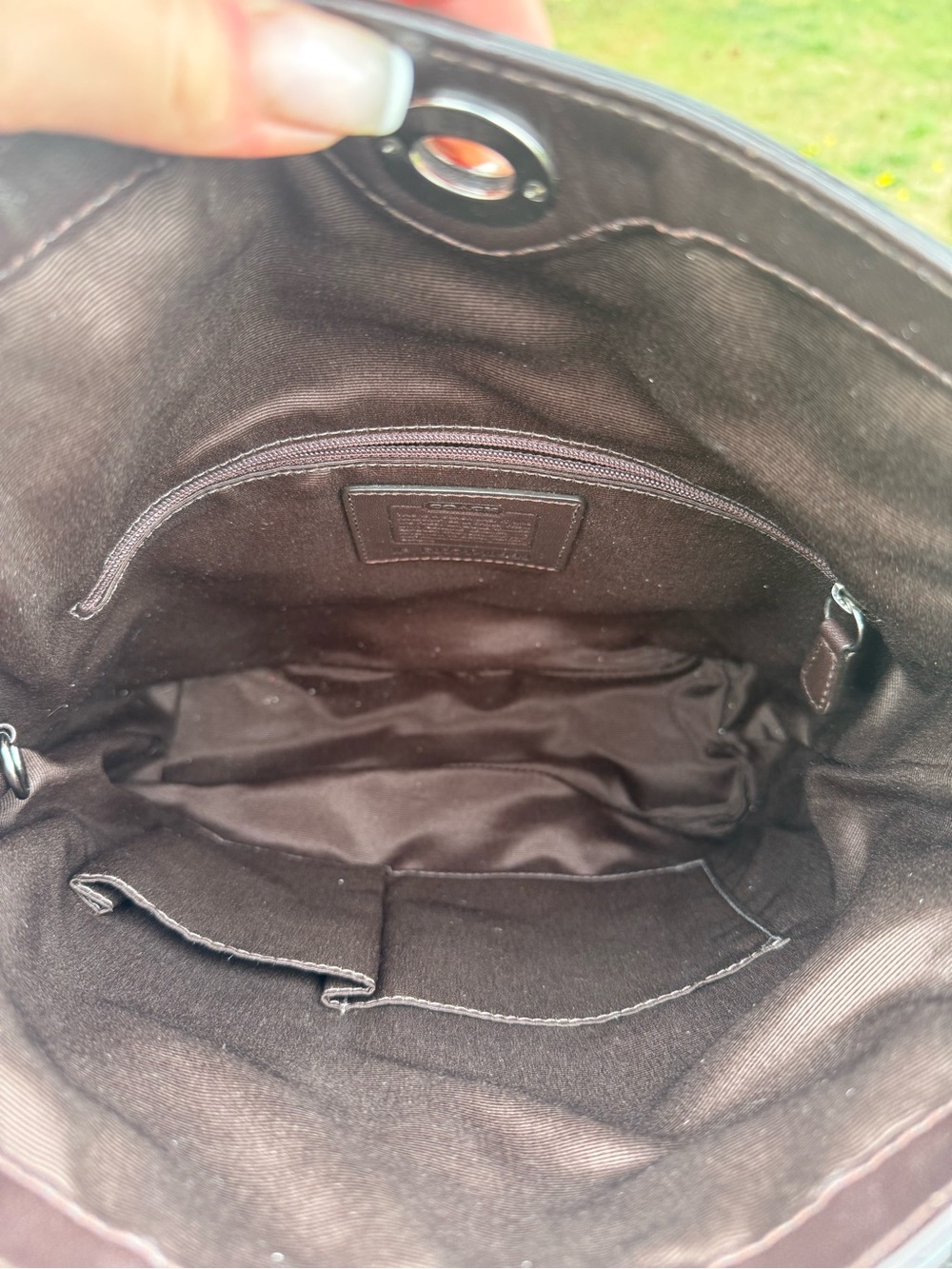Coach Chelsea Signature Optic Hobo - Picture 6 of 7